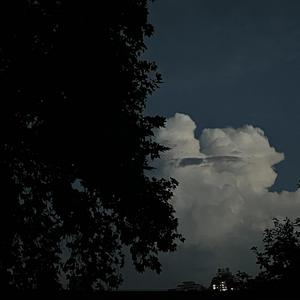 老师张腿让我❌一晚视频
